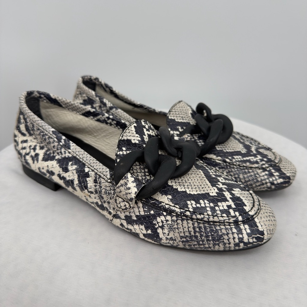 BeautiSoles Snakeskin Chain Loafers Comfort Flats | Women’s 7.5 - Picture 4 of 11